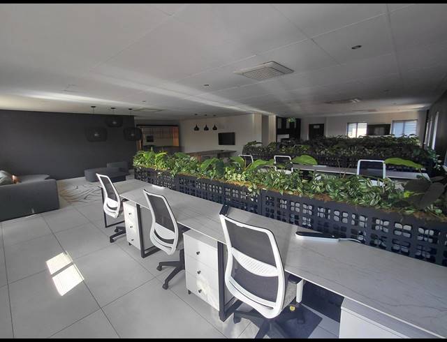 270M² OFFICE TO LET IN VORNA VALLEY